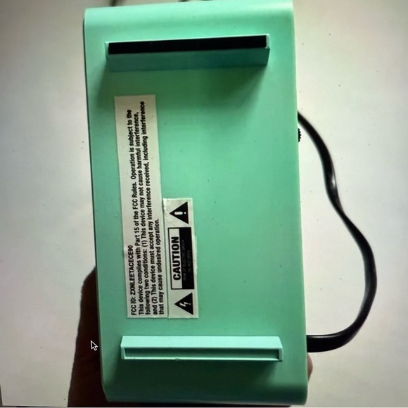 Retro hey day alarm clock speaker Mint Green Portable 90’s - Picture 3 of 4